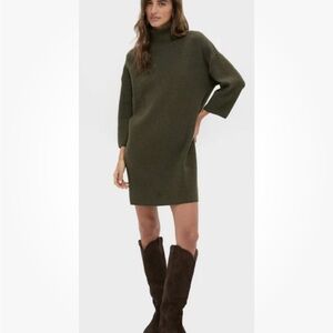 Pomander Place Olive Green Ribbed Turtleneck